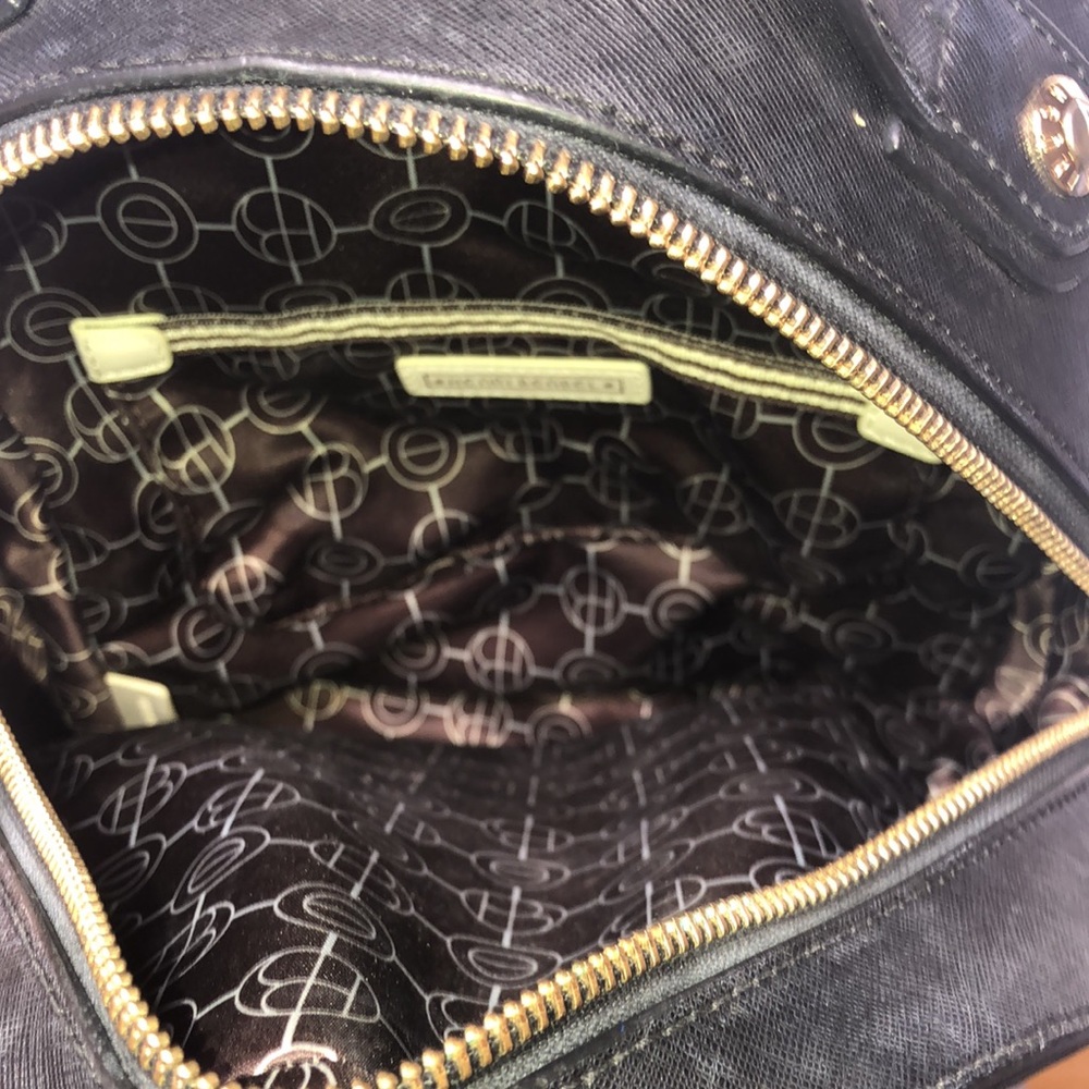 🔹Henri Bendel Backpack - Picture 6 of 8